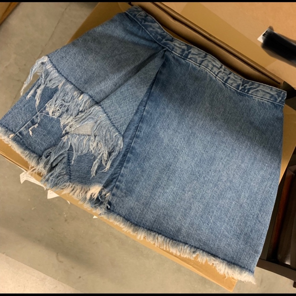 Zara mini denim skirt with asymmetric ruffle - Picture 4 of 7